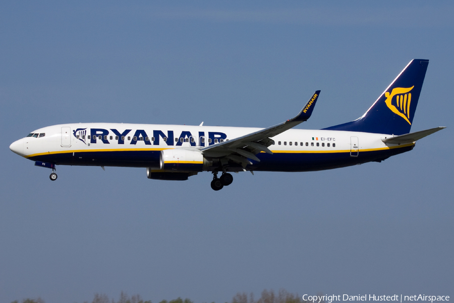 Ryanair Boeing 737-8AS (EI-EFC) | Photo 559368
