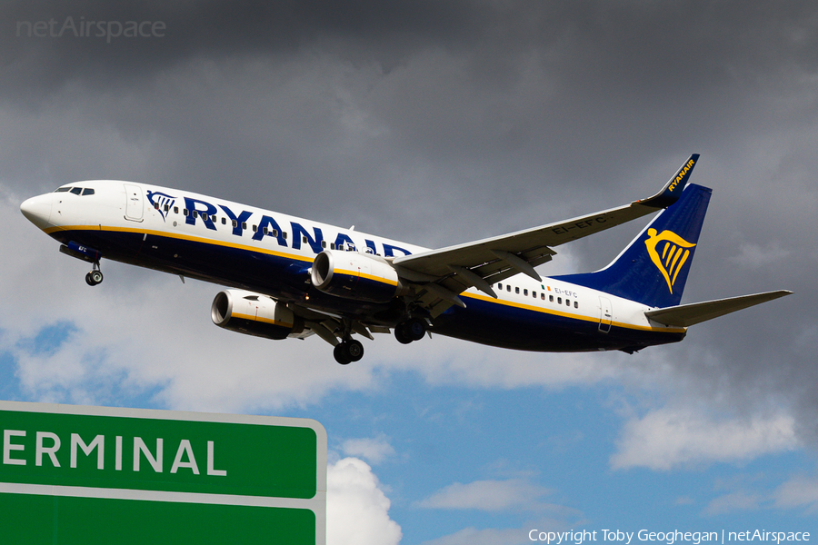 Ryanair Boeing 737-8AS (EI-EFC) | Photo 397679