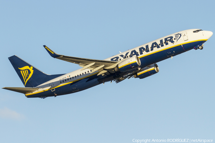 Ryanair Boeing 737-8AS (EI-EFH) | Photo 132924