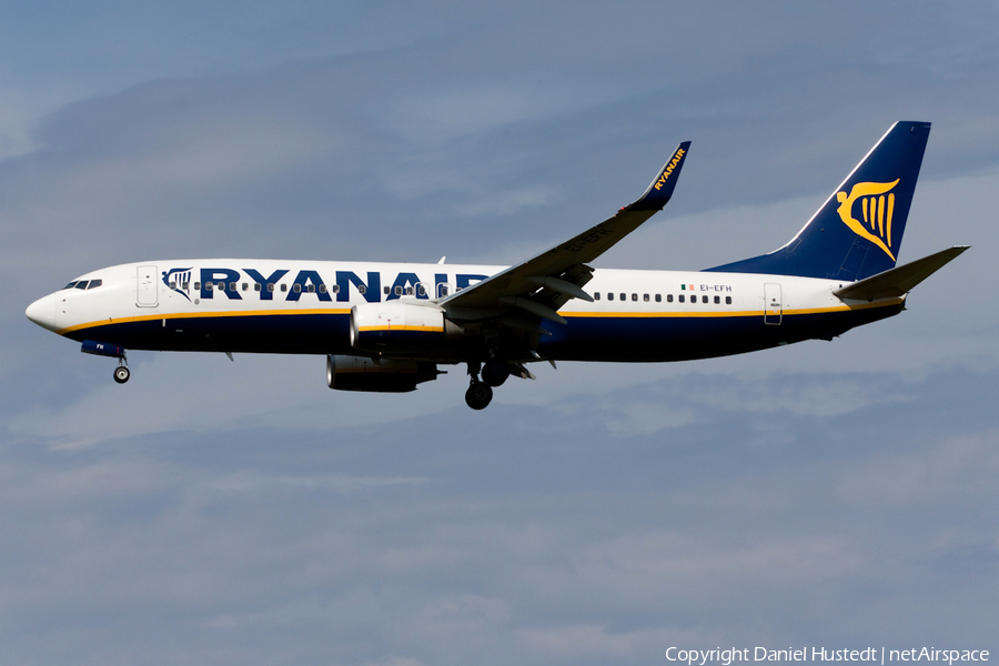 Ryanair Boeing 737-8AS (EI-EFH) | Photo 493632