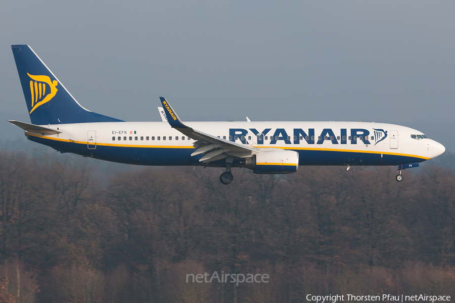 Ryanair Boeing 737-8AS (EI-EFK) | Photo 63257