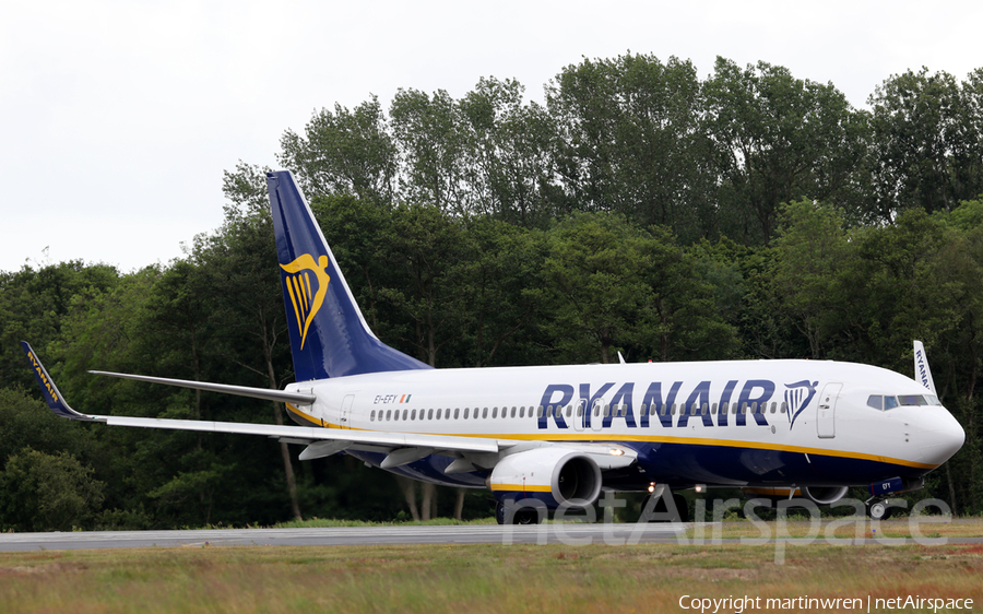 Ryanair Boeing 737-8AS (EI-EFY) | Photo 326835