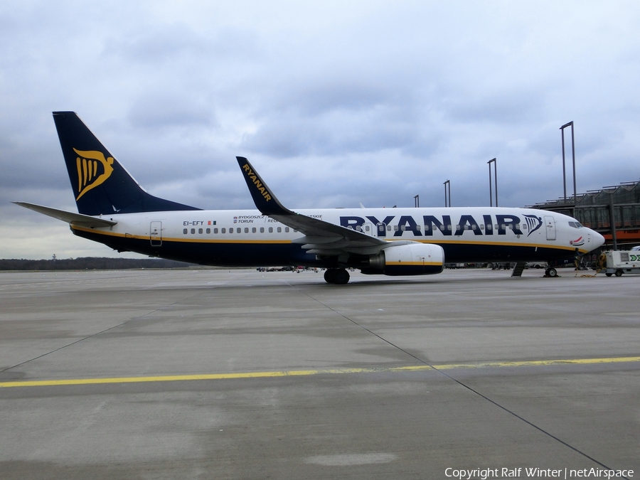 Ryanair Boeing 737-8AS (EI-EFY) | Photo 320695
