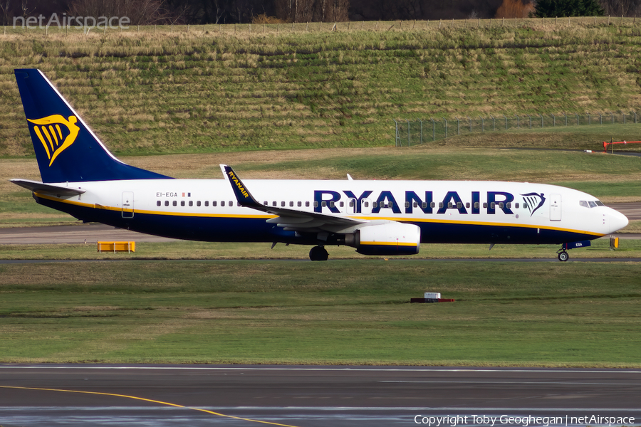 Ryanair Boeing 737-8AS (EI-EGA) | Photo 413669