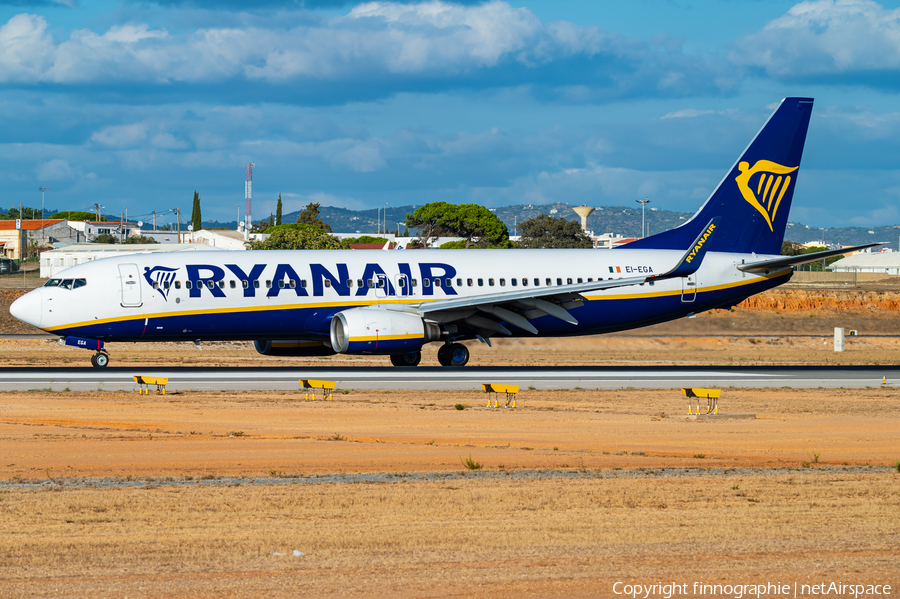 Ryanair Boeing 737-8AS (EI-EGA) | Photo 645716