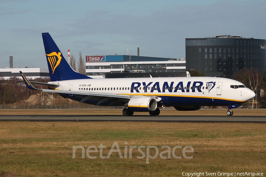 Ryanair Boeing 737-8AS (EI-EGA) | Photo 296730