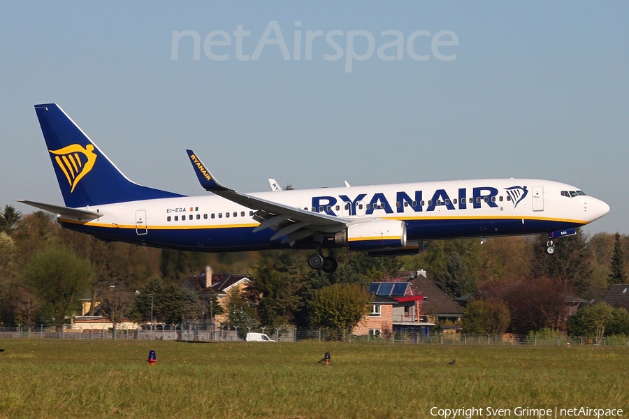 Ryanair Boeing 737-8AS (EI-EGA) | Photo 315714