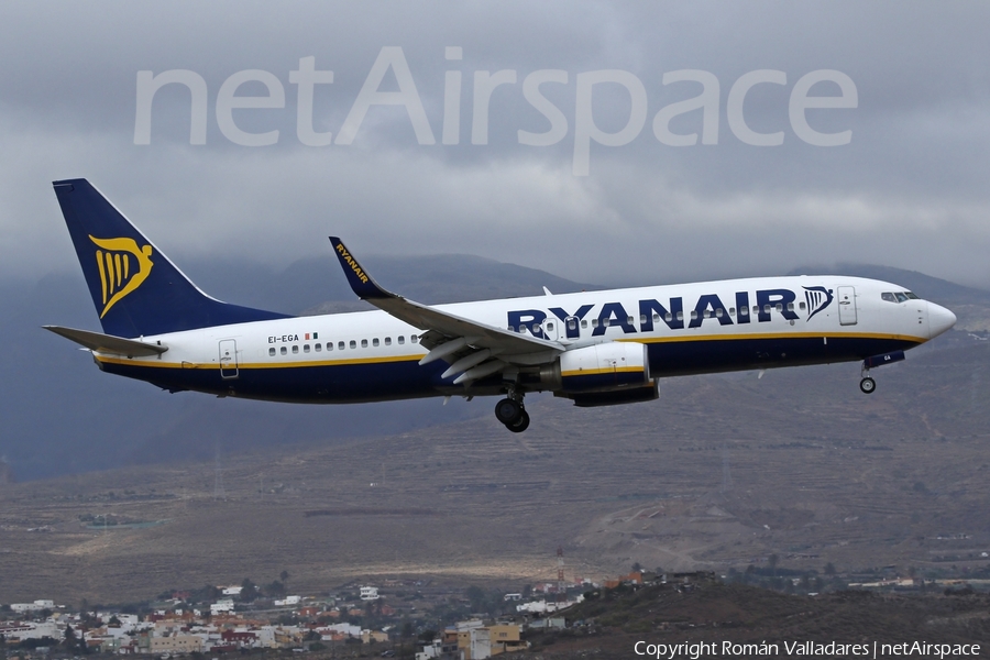 Ryanair Boeing 737-8AS (EI-EGA) | Photo 337421