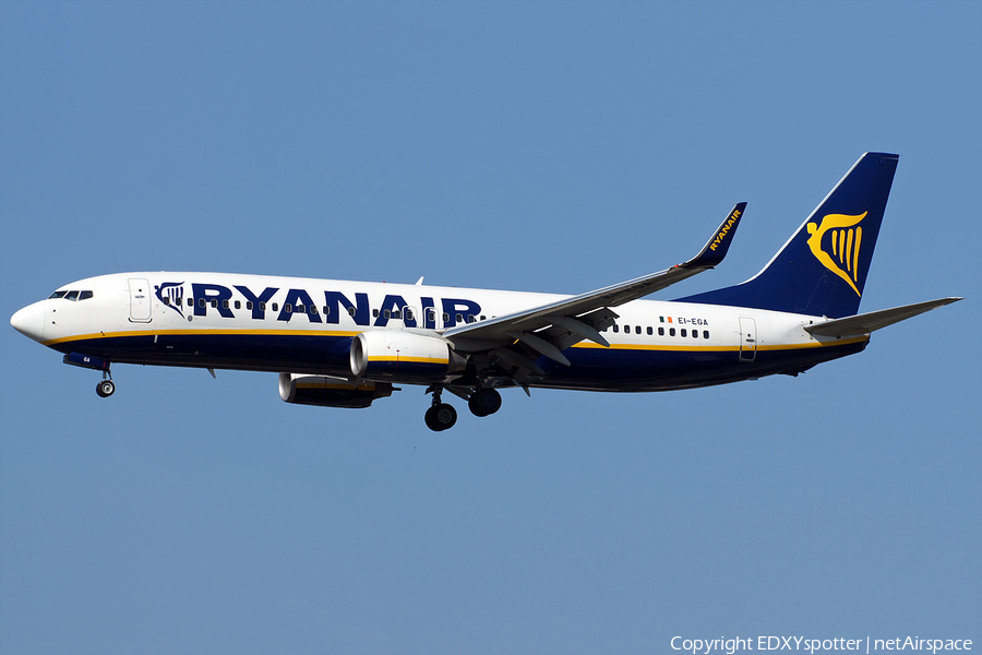 Ryanair Boeing 737-8AS (EI-EGA) | Photo 276205