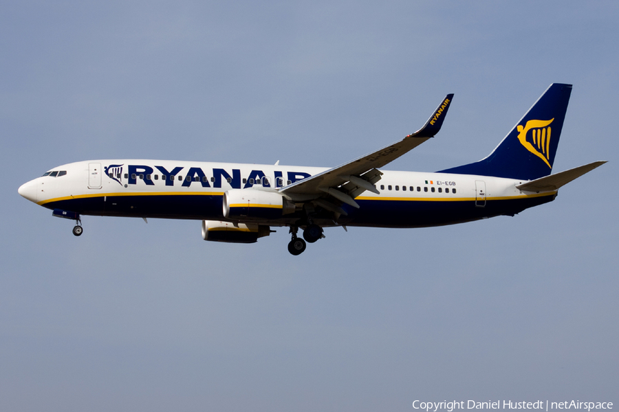 Ryanair Boeing 737-8AS (EI-EGB) | Photo 559152