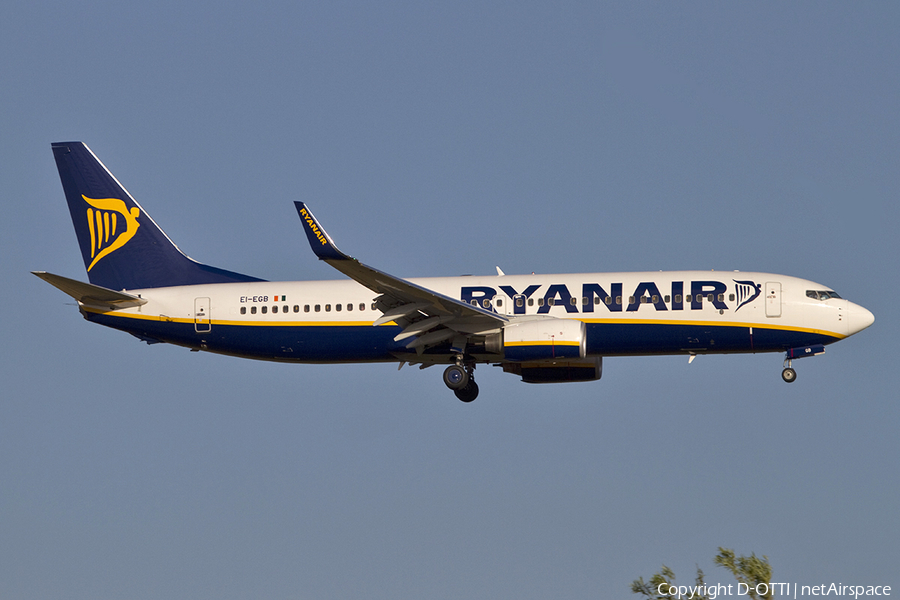 Ryanair Boeing 737-8AS (EI-EGB) | Photo 302785
