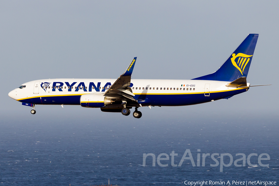 Ryanair Boeing 737-8AS (EI-EGC) | Photo 345148
