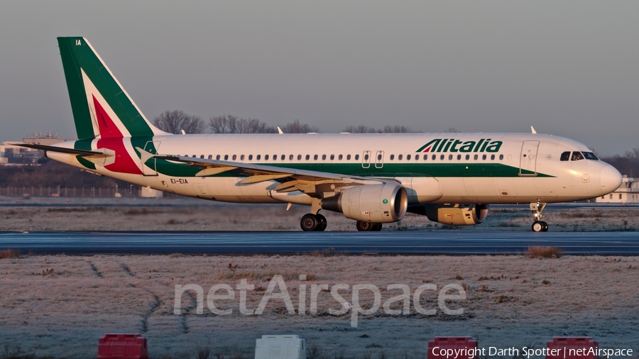 Alitalia Airbus A320-216 (EI-EIA) | Photo 234113
