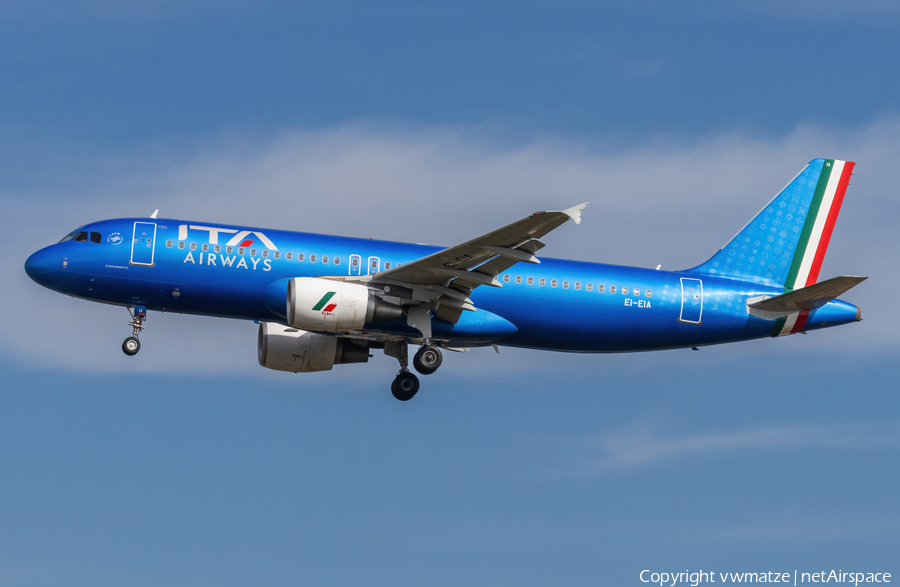 ITA Airways Airbus A320-216 (EI-EIA) | Photo 522104
