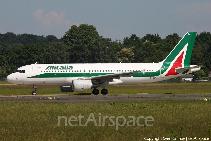 Alitalia Airbus A320-216 (EI-EID) | Photo 110595