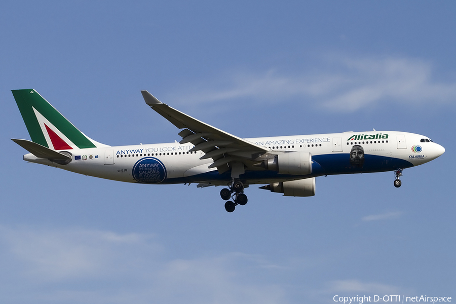 Alitalia Airbus A330-202 (EI-EJG) | Photo 454238