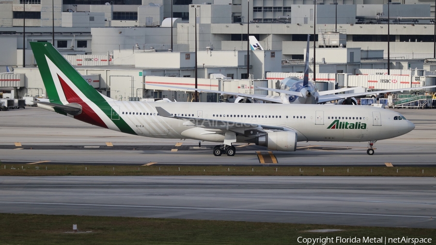 Alitalia Airbus A330-202 (EI-EJI) | Photo 543371