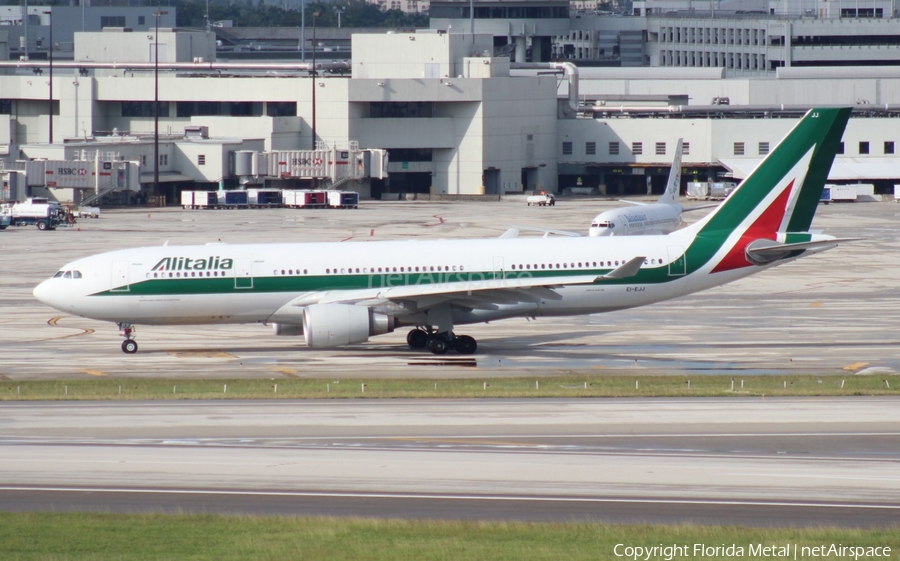 Alitalia Airbus A330-202 (EI-EJJ) | Photo 297946
