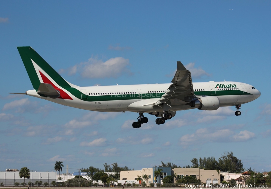 Alitalia Airbus A330-202 (EI-EJJ) | Photo 297949