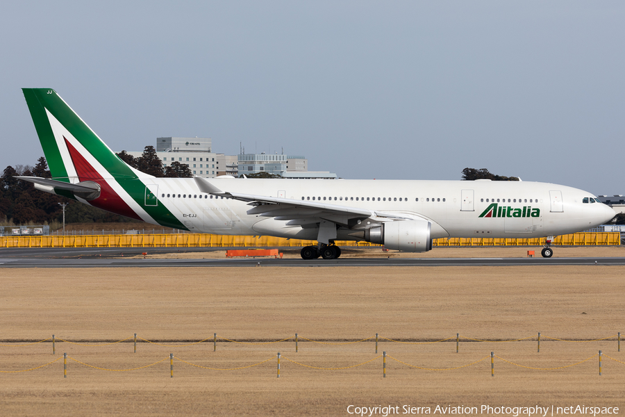 Alitalia Airbus A330-202 (EI-EJJ) | Photo 328908