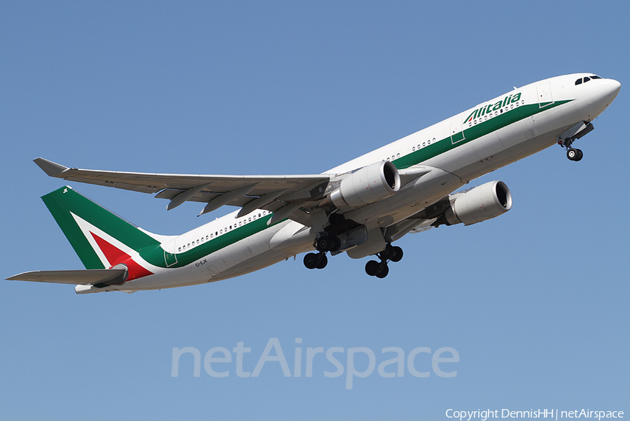 Alitalia Airbus A330-202 (EI-EJK) | Photo 378060