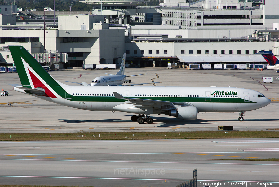 Alitalia Airbus A330-202 (EI-EJL) | Photo 13908