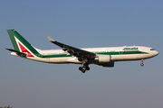 Alitalia Airbus A330-202 (EI-EJM) at  Rome - Fiumicino (Leonardo DaVinci), Italy