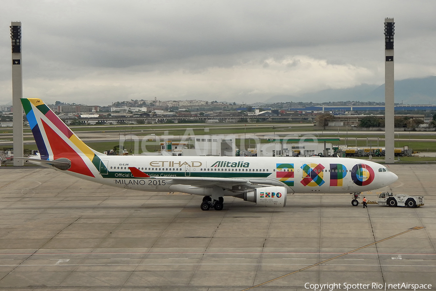 Alitalia Airbus A330-202 (EI-EJM) | Photo 393705