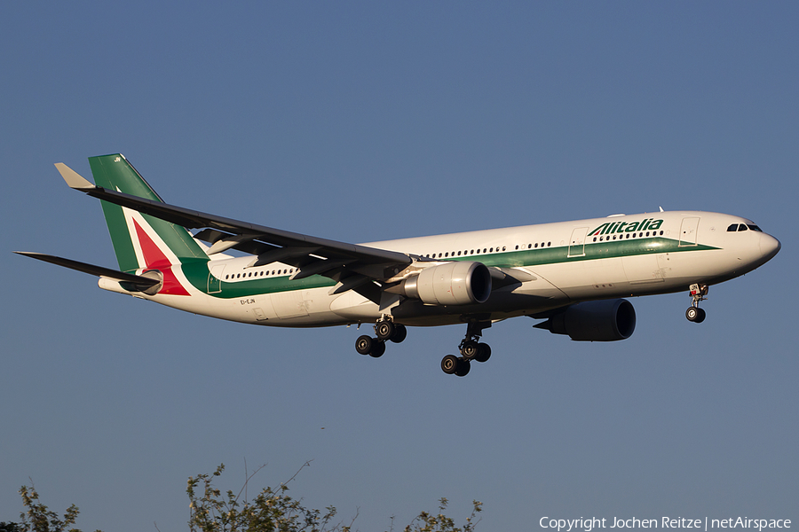 Alitalia Airbus A330-202 (EI-EJN) | Photo 168923