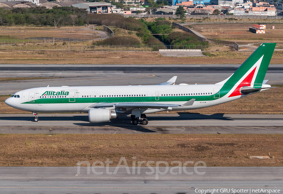 Alitalia Airbus A330-202 (EI-EJN) | Photo 331552