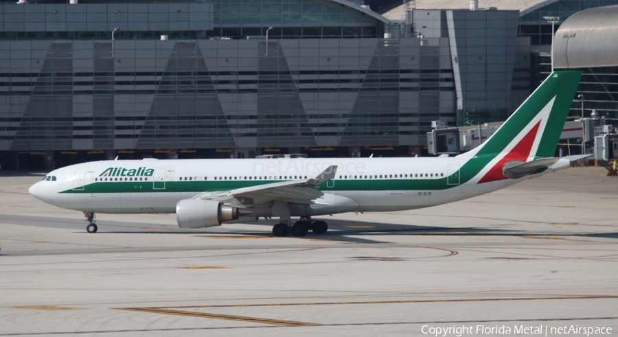 Alitalia Airbus A330-202 (EI-EJO) | Photo 299988