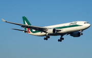 Alitalia Airbus A330-202 (EI-EJP) at  Brussels - International, Belgium