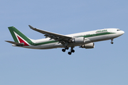 Alitalia Airbus A330-202 (EI-EJP) at  New York - John F. Kennedy International, United States