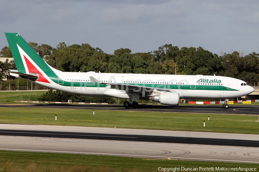 Alitalia Airbus A330-202 (EI-EJP) | Photo 415076