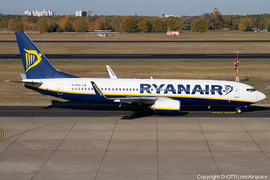 Ryanair Boeing 737-8AS (EI-EKA) | Photo 273684