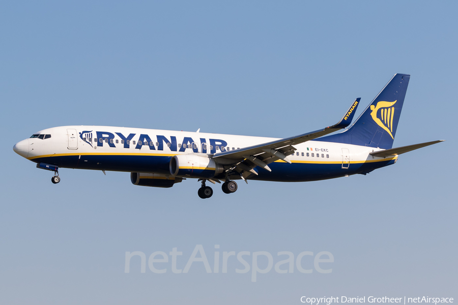 Ryanair Boeing 737-8AS (EI-EKC) | Photo 156871
