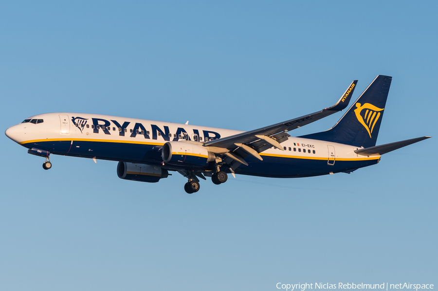 Ryanair Boeing 737-8AS (EI-EKC) | Photo 289475