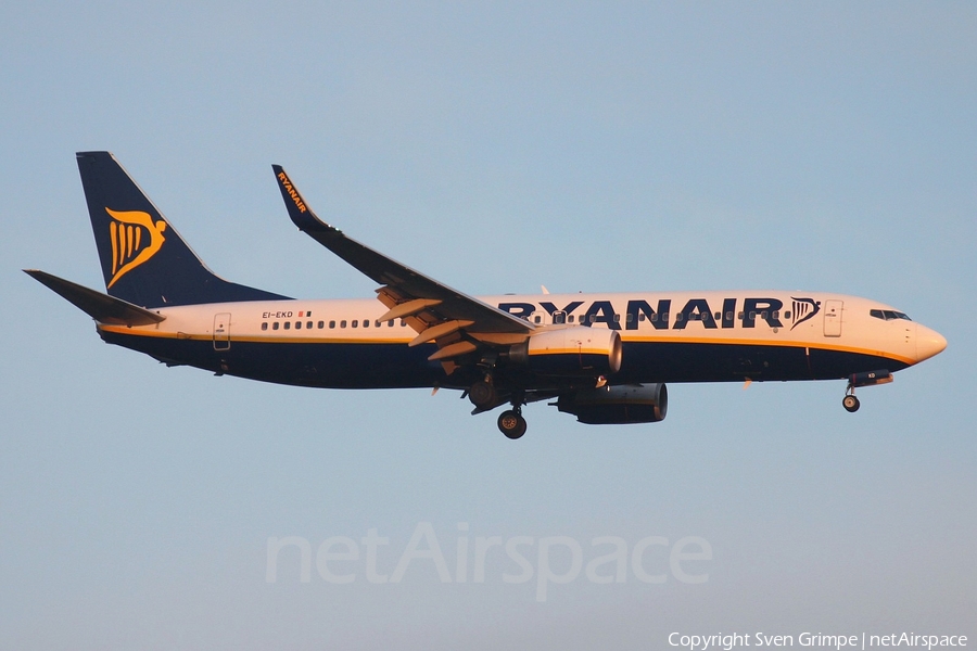 Ryanair Boeing 737-8AS (EI-EKD) | Photo 74312