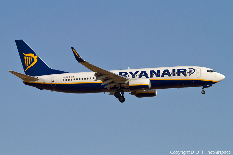 Ryanair Boeing 737-8AS (EI-EKD) | Photo 366844