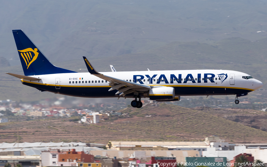 Ryanair Boeing 737-8AS (EI-EKE) | Photo 336118