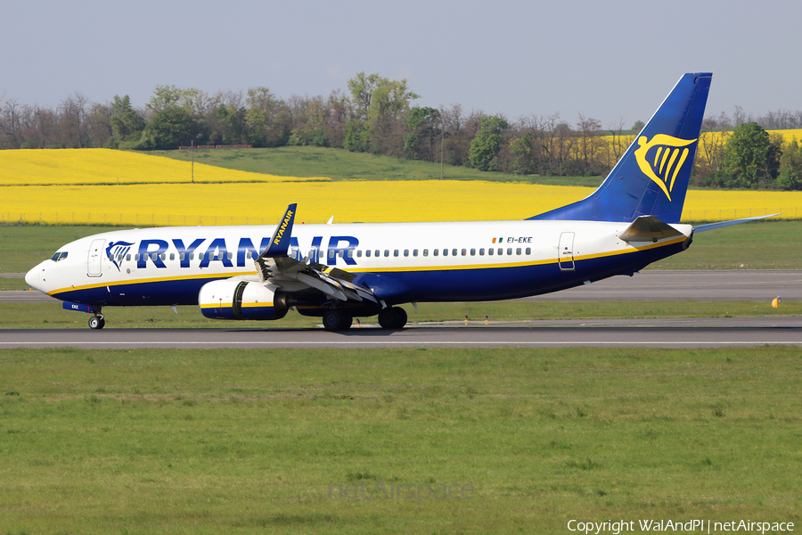 Ryanair Boeing 737-8AS (EI-EKE) | Photo 508513