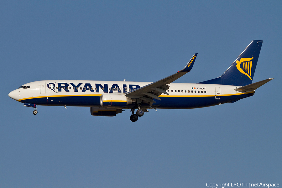 Ryanair Boeing 737-8AS (EI-EKF) | Photo 371292