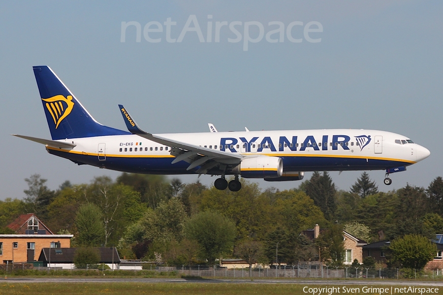 Ryanair Boeing 737-8AS (EI-EKG) | Photo 570737