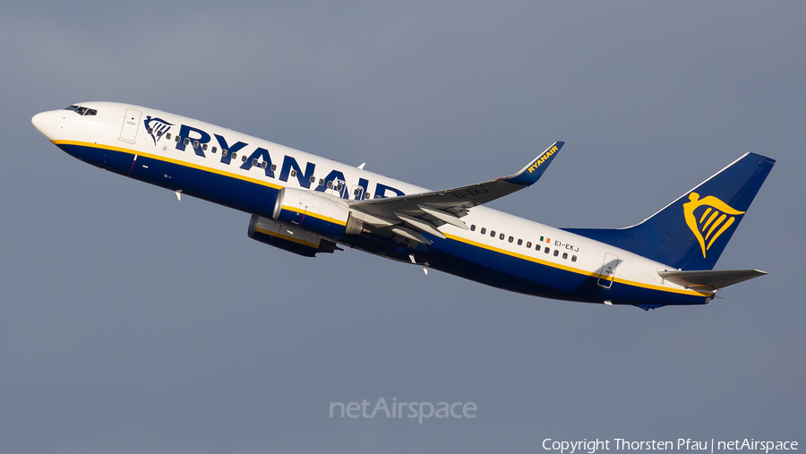 Ryanair Boeing 737-8AS (EI-EKJ) | Photo 440333