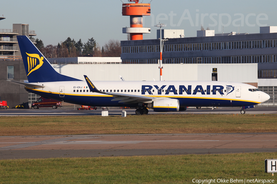 Ryanair Boeing 737-8AS (EI-EKJ) | Photo 132854