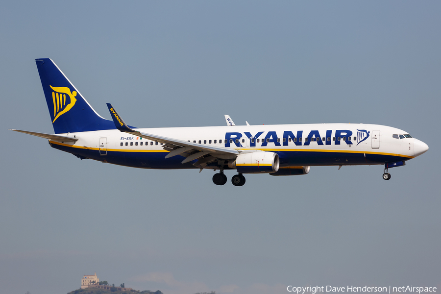 Ryanair Boeing 737-8AS (EI-EKK) | Photo 157992