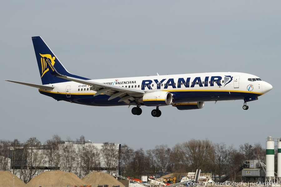 Ryanair Boeing 737-8AS (EI-EKN) | Photo 153050