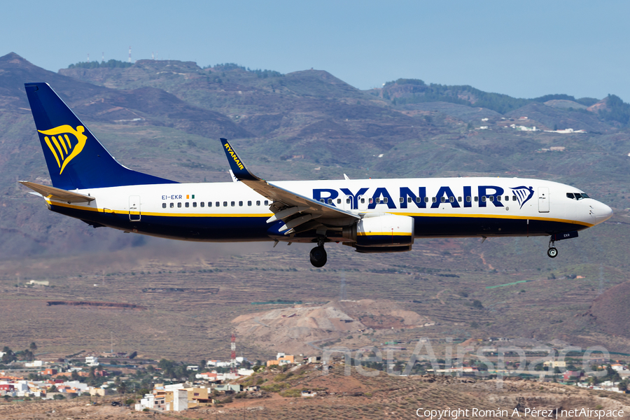 Ryanair Boeing 737-8AS (EI-EKR) | Photo 413685