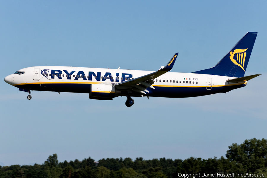 Ryanair Boeing 737-8AS (EI-EKV) | Photo 481271