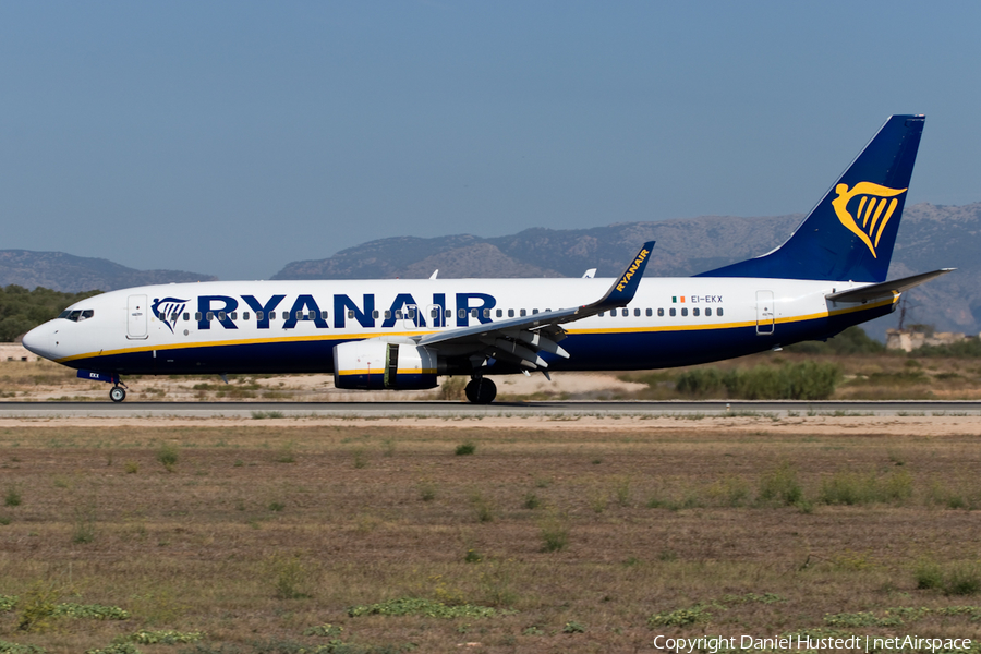 Ryanair Boeing 737-8AS (EI-EKX) | Photo 471663